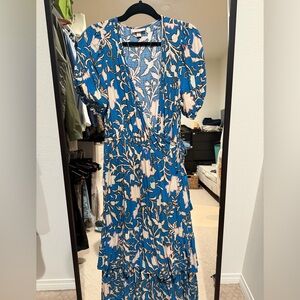 Knox Rose Blue and Cream Floral Long Sleeve Dress